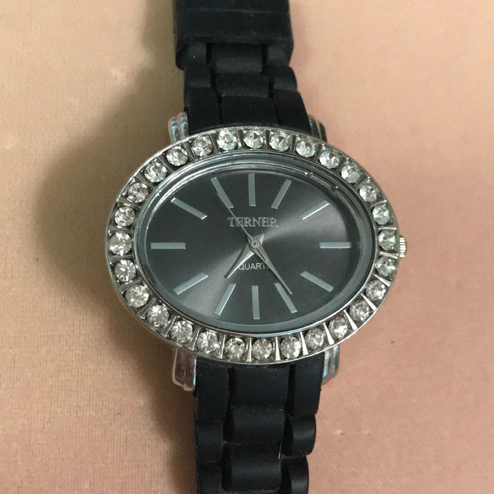 Terner Quartz Watch
